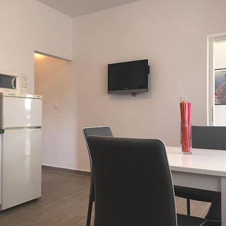 Apartments Valentino Supetarska Draga Eksteriør bilde