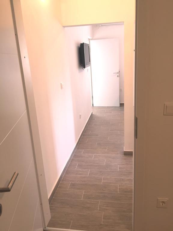 Apartments Valentino Supetarska Draga Eksteriør bilde